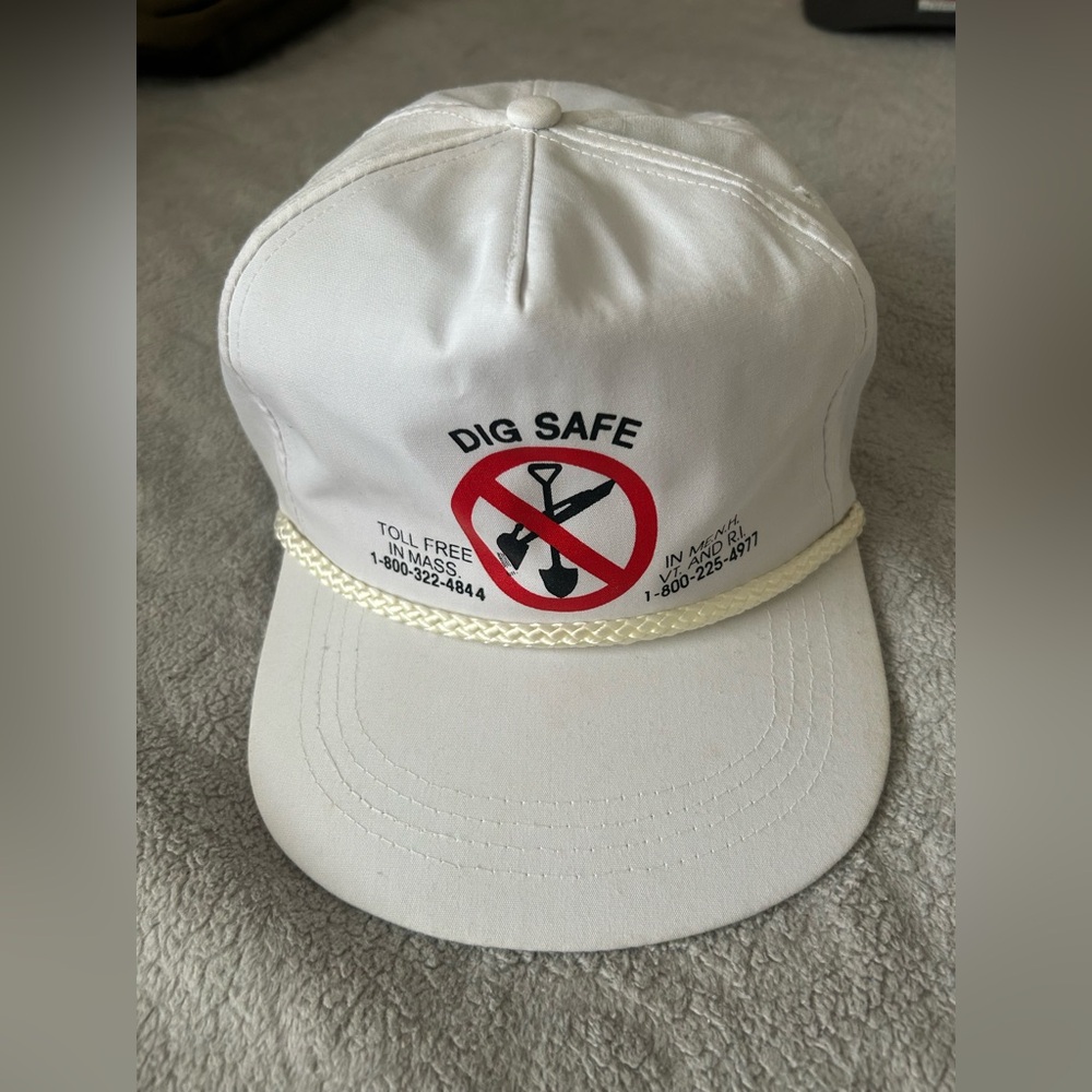 Dig Safe • Snapback Hat - Picture 6 of 7